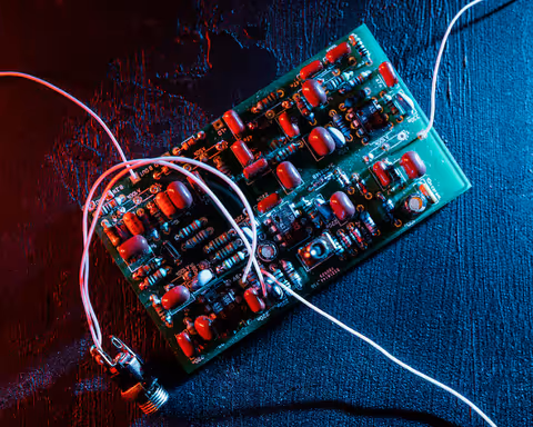 How Transistors Changed Technology and Modern Electronics : A Complete Guide